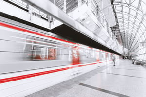 blur-commuter-departure-253647